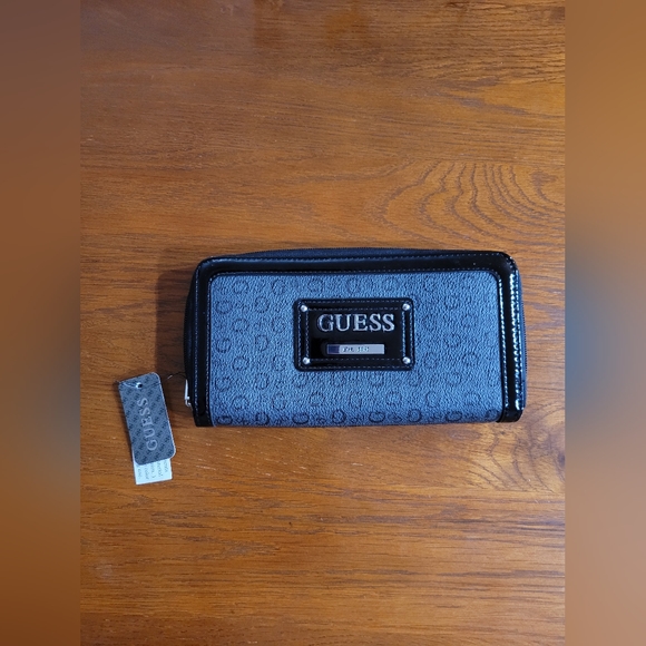Guess Handbags - Guess Wallet